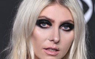‘Gossip Girl’s Taylor Momsen Makes Rare Red Carpet Appearance at 2025 MTV VMAs