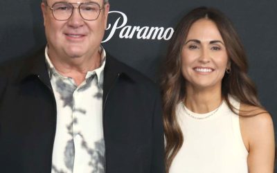 Modern Family’s Eric Stonestreet Marries Lindsay Schweitzer