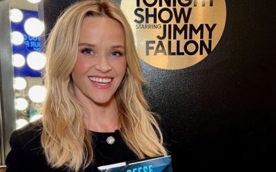 Psst! We Found Out the Secret to Reese Witherspoon’s Glowy Late Night Makeup Look