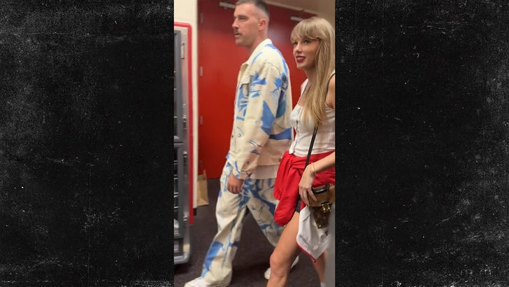 02f6bdca4be649f58c60466f10fc0115_md-1 092523_taylor_swift_travis_kelce_kal