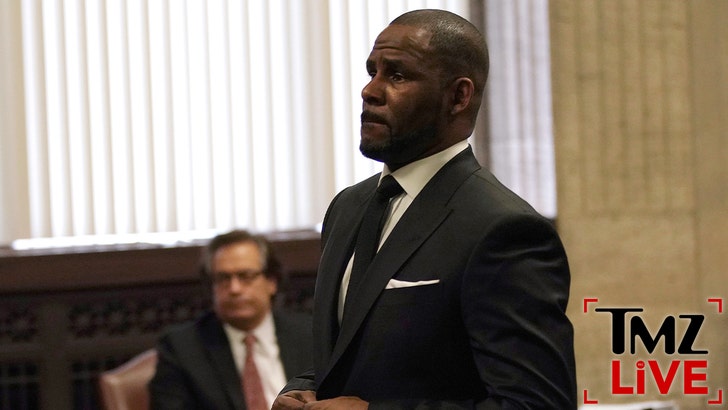 0313d4d9b5e04c0381e15be60f413412_md 061725_tmz_live_r_kelly