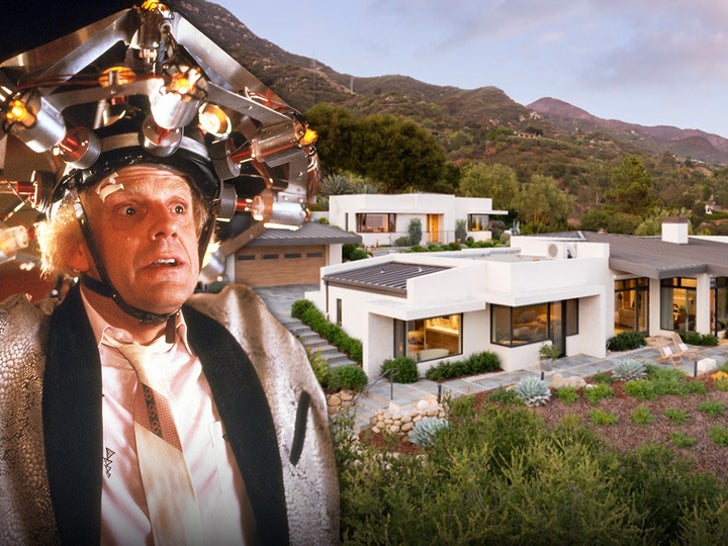 046650f97e6349e399070745d34a49fd_md 'Back to the Future's Christopher Lloyd Selling SB Retreat For $6.385M
