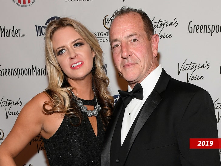 05177a52ab0a4cbb9d01f8aafb5648df_md 0424-michael-lohan-Kate-Major-getty-01