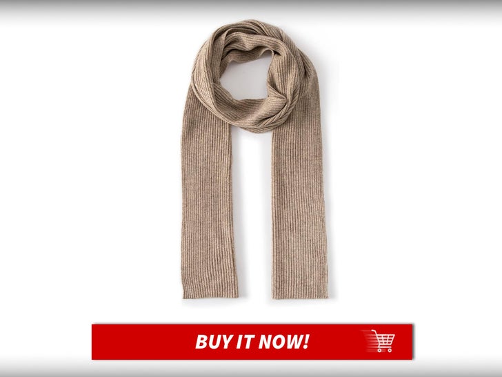 078df184ff9140f091c7241aeabc8d54_md Lallier-Cashmere-Wool-Scarf-Christian-Girl-Autumn-Aesthetic-MAIN