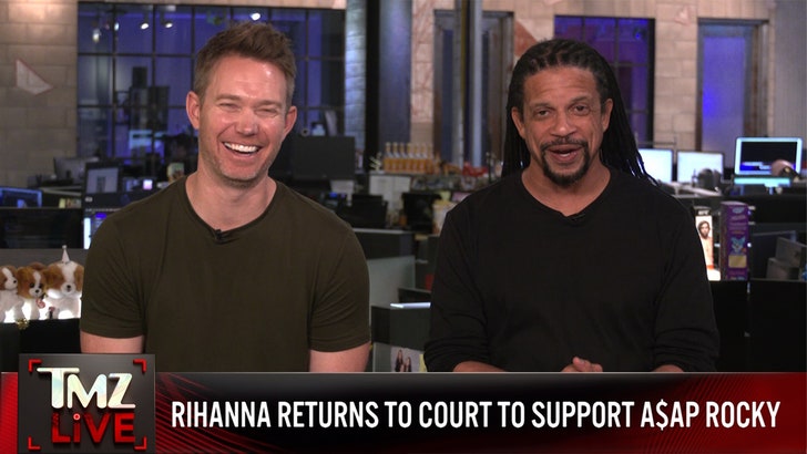 097de1bddbe64b26bc4734ec7588a4a2_md-1 013025_tmz_live_rihanna_kal