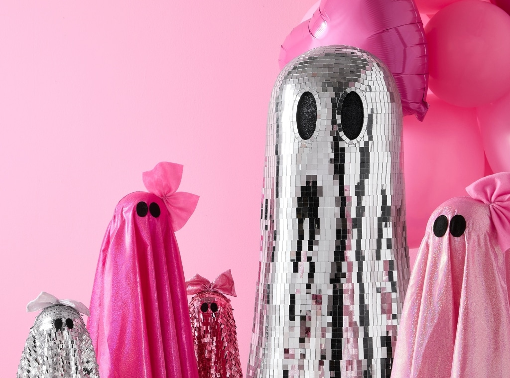 0acfff6d-4627-44c3-ac51-13c1a36622a5_1750186989 Shop Summerween 2025_1024x759.jpg