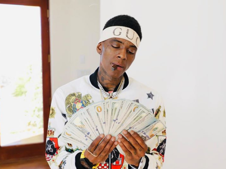 0bc83ff8809e56ad8ab2f1258c7d257f_md Soulja Boy's Money Shots