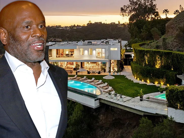 0cd5a98d127d41a2980da65386be0a3e_md L.A. Reid Lists Bel Air Home for $17,500,000