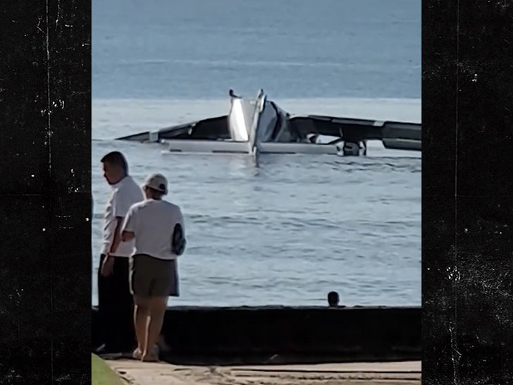 042525-plane-crash-wreckage-v1