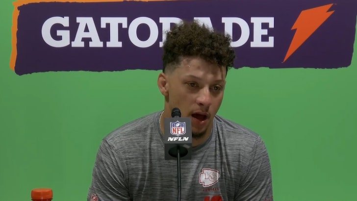 0ddd0839e6d04293b6195d83aefda12c_md 021025_patrick_mahomes_kal