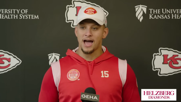 0e4d12c4c3a34f68a57d17499fa077cd_md 053025 patrick mahomes kal.jpg
