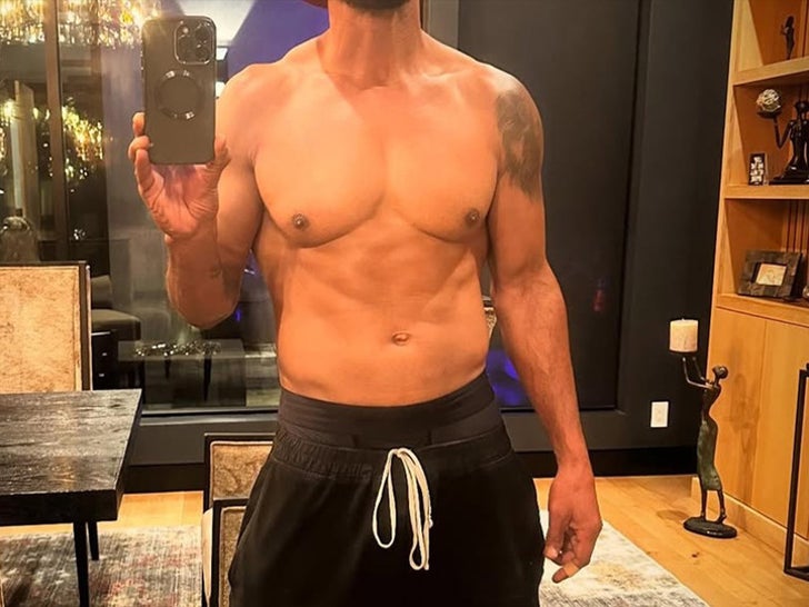 Instagram's Best Man-Muscles -- Guess Who!