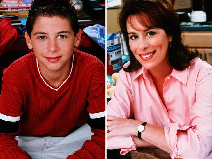 0ea289899bb54ffa91012bf6c68968e1_md 'Malcolm In The Middle' Cast -- Then And Now!