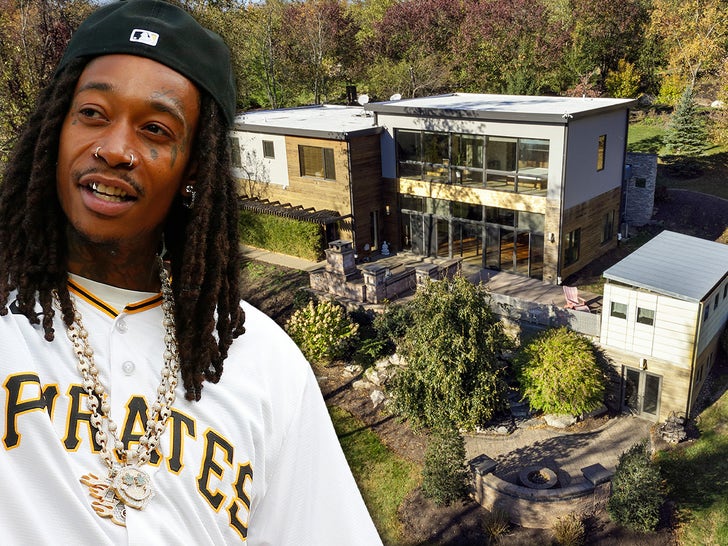 0ea34c7f06254b1b874282f51bac6b4f_md Wiz Khalifa Sells Pittsburgh Area Home For a Cool 6 Figures