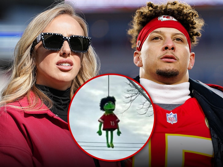 0ee5fbbb1e554e7f9ddea60debde6582_md brittany mahomes and patrick mahomes kermit hung getty 1