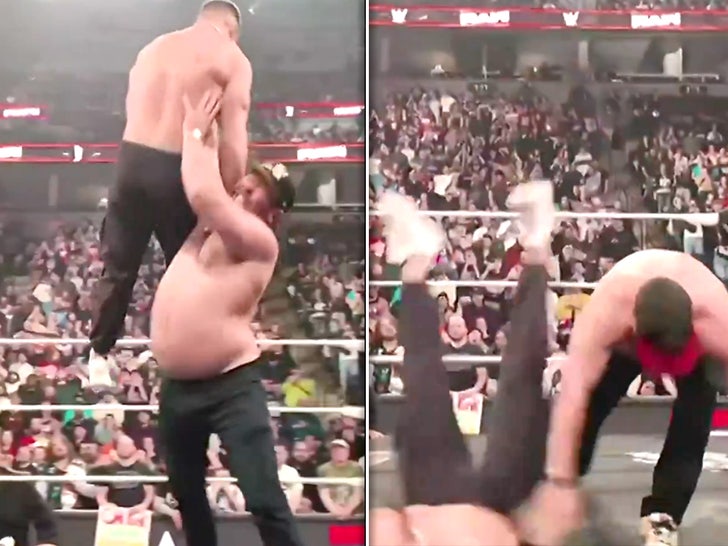 wwe bertk reischer chokeslam x main split sg