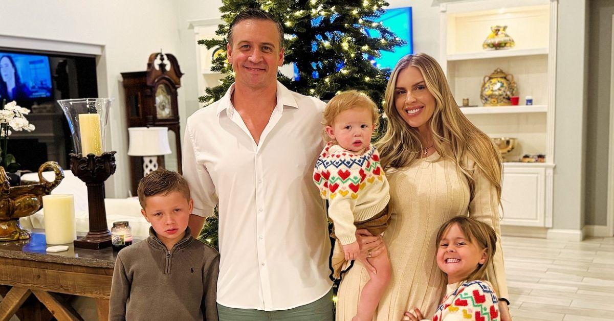 12-1756916745940 Picture of Ryan Lochte and family