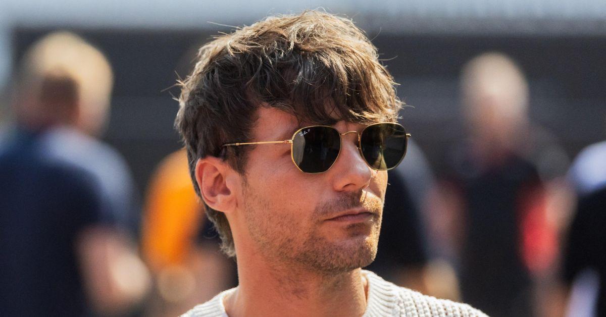 12-1761064150490 picture of Louis Tomlinson