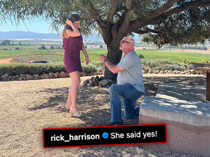 1373a3daa5bb459cbdfaa3645ca71e63_md rick harrison engaged instagram sub