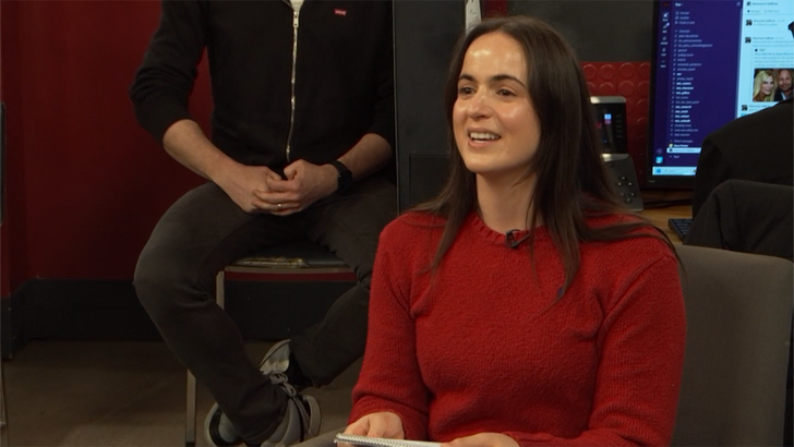 15d969e2b7ea408b8bd51385b63baf07_md kim k