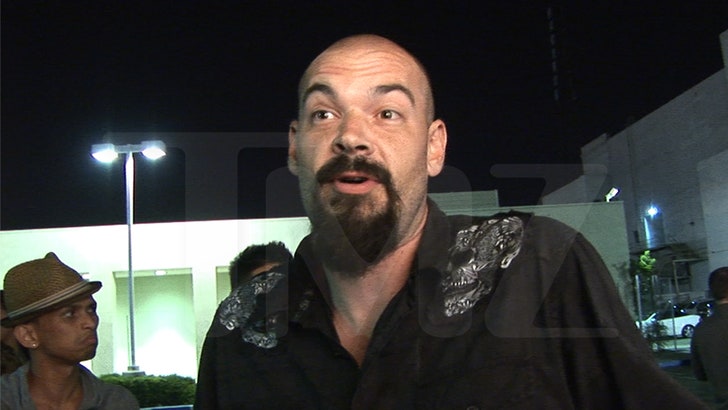 16087cde6b764ea8beb3cdf9371ce76a_md 030825_aaron_goodwin-kal