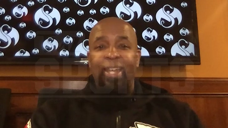 16bfb6ddc7a7483690e9477bb2233bf7_md-1 012825_tech_n9ne_gillie_kal