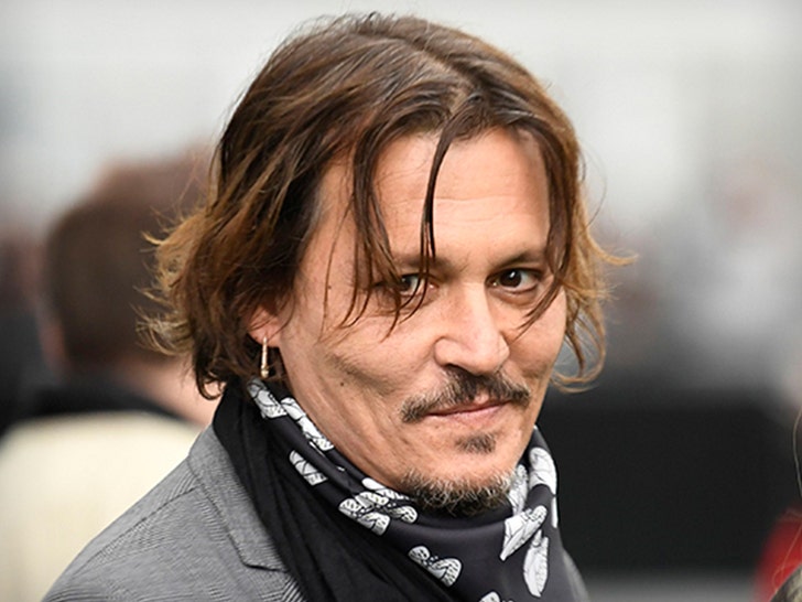 18ff07ec7edf41b29d7c2518cea2abb8_md Johnny Depp -- Through the Years