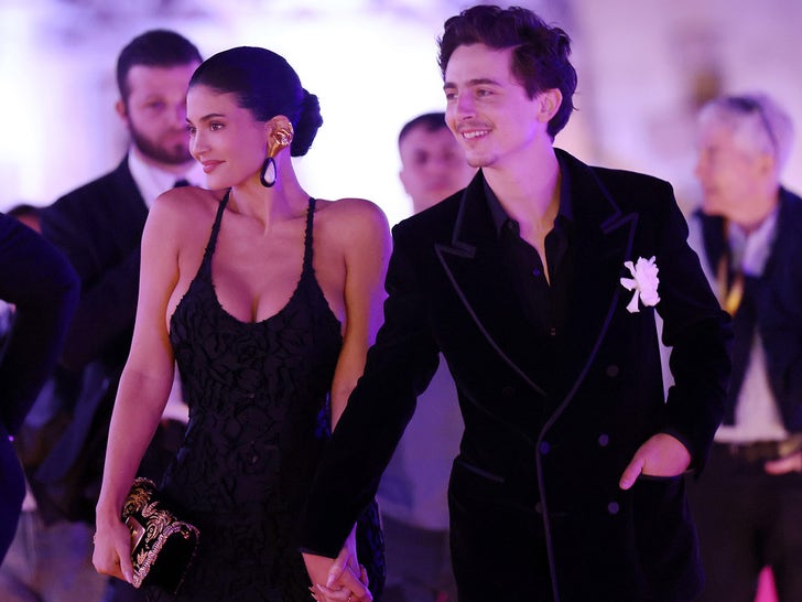 1dacdeeed886439c86bf34bee5a67f00_md Timothee Chalamet and Kylie Jenner 70th David Di Donatello In Rome