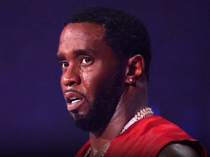 1dc8a4a9b79d49c29d85f44addc25c4c_md Diddy Prosecutors Hand Over Alleged Victims' Names to Defense Attorneys