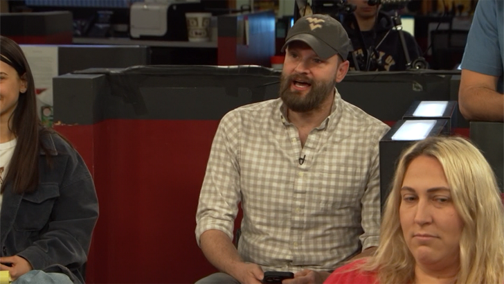 2523d73b767b4e9584eaec15f2d9edf3_md-2 oscar