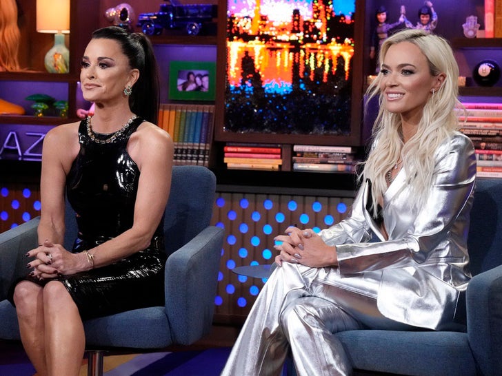 2731b3c71dc342dbb775db2a82c7c8e0_md Kyle Richards & Teddi Mellencamp Together