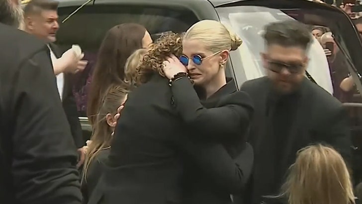 073025_ozzy_funeral_kelly_kal