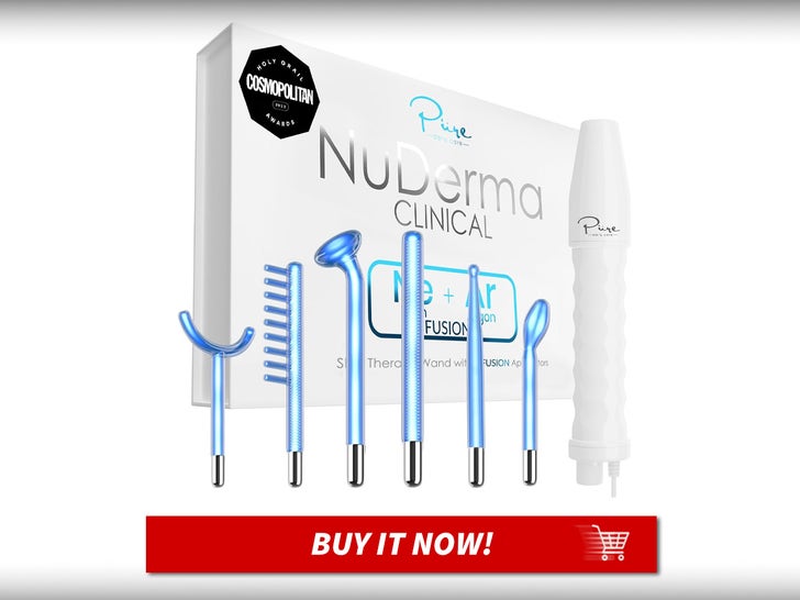 28e1cce77d40471682b823ddf9870bd7_md NuDerma-Clinical-Skin-Therapy-Wand-MAIN