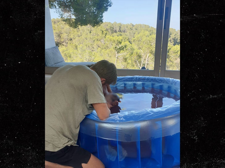 calvin harris and baby insta 2
