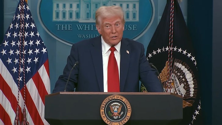 2aabe093c2b64852a71cf1eb1cec176d_md 013025_donald_trump_kal