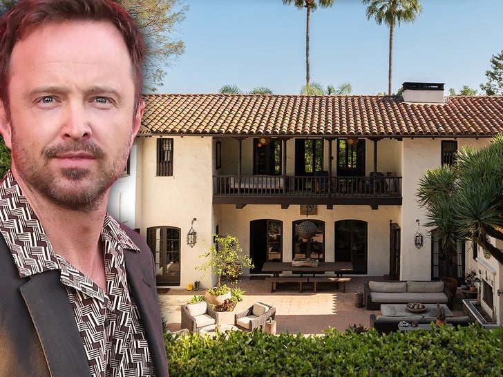 2c8fb30537a742bf969aedfbdc9ff241_md Aaron Paul Lists Los Angeles Home