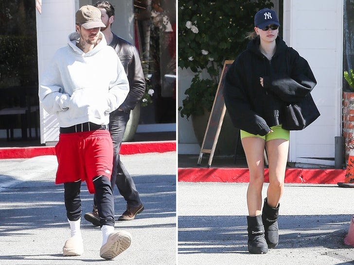 2d74f1e5fac34ac4bc5ce4433e3fd701_md Justin And Hailey Bieber Out For Breakfast