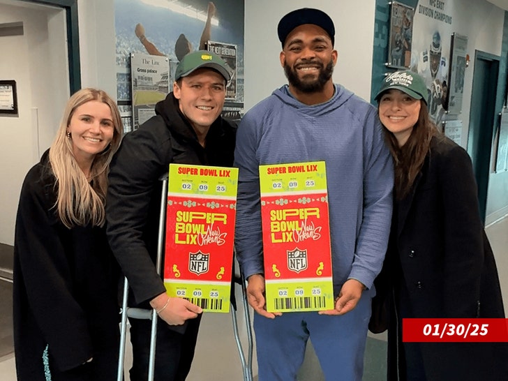 2df98fdda1ce4163bf3473110e1e0408_md ryan quigley Philadelphia Eagles brandon graham