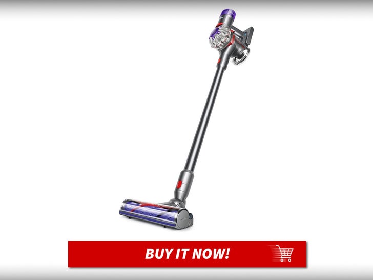 2e1105ed85e443abba9d2989d4fcc96c_md Dyson-V8-Cordless-Vacuum-Cleaner-MAIN