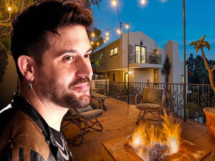 2f443131b9b241c6a75b40fbd0dd812d_md G-Eazy selling Hollywood Hills home