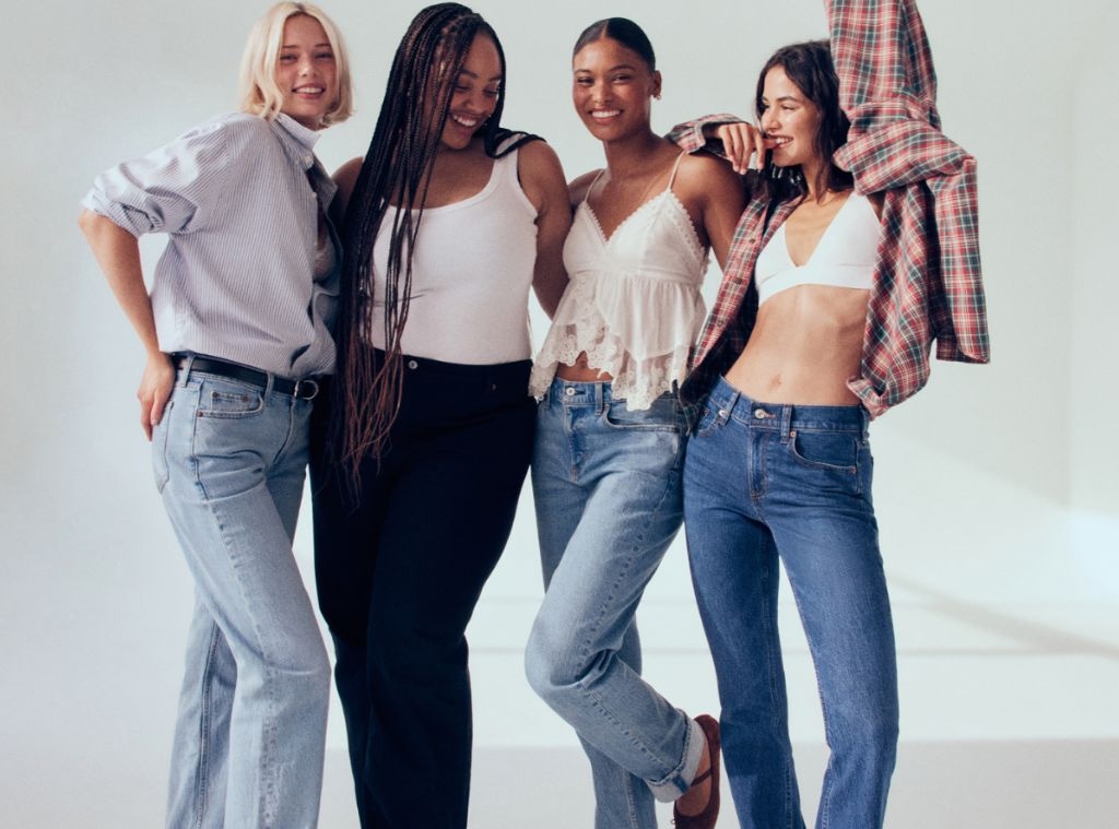 300ea979-3a95-4aa7-8c49-dab163a5fcf2_1754518060 SHOP Abercrombie & Fitch Jeans 50% off, Shop E! Favorites main image