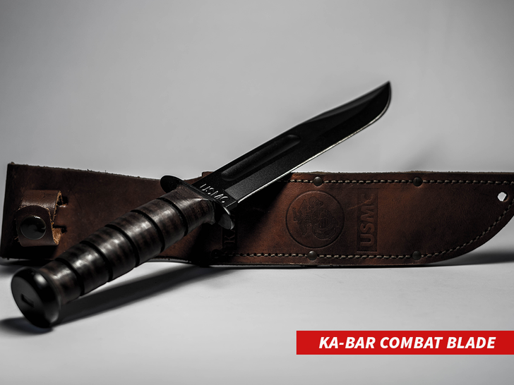 1117 KA-BAR combat blade getty