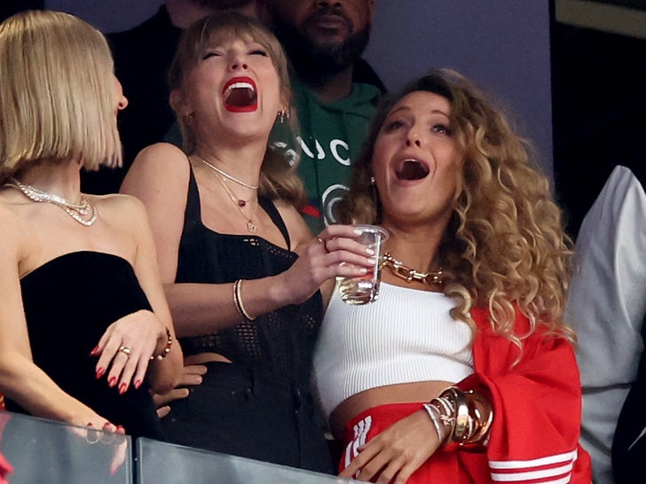 Taylor Swift And Blake Lively Together