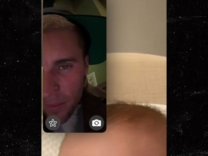32eb4f8871e94e3da1b7f62ccc035414_md justin bieber facetime