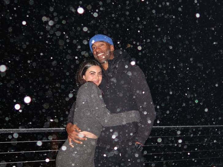 34f4aa6ce91f4bcc9880d9f46dac7fba_md Matt James Rachael Kirkconnell Happier Times