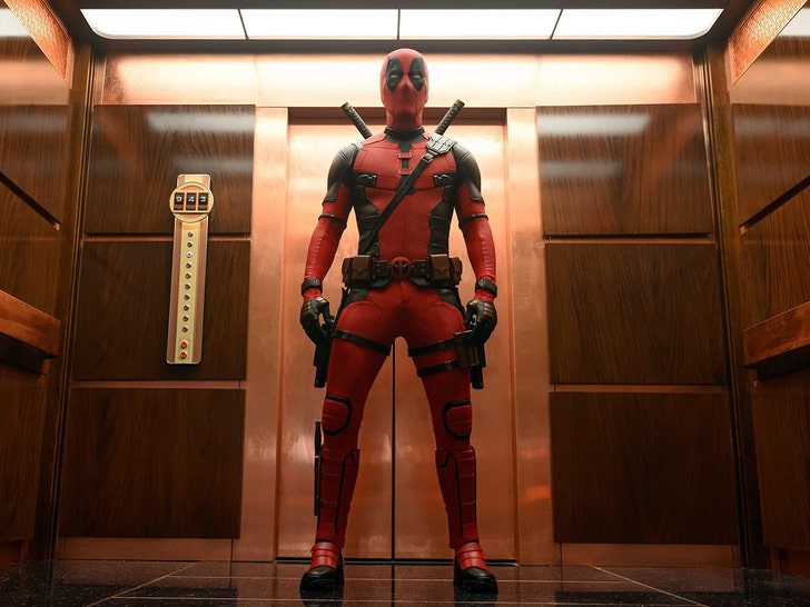 ryan-reynolds-deadpool-alamy-1
