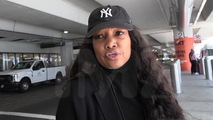 3bc902cb898742ecb6cb4b5d3d2c4f5e_md-1 013025_garcelle_beauvais-kal