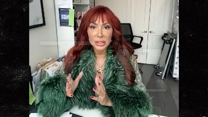 3ca287d17f9442edb1972384e5d6e085_md 113023_farrah_abraham_jenelle_kal