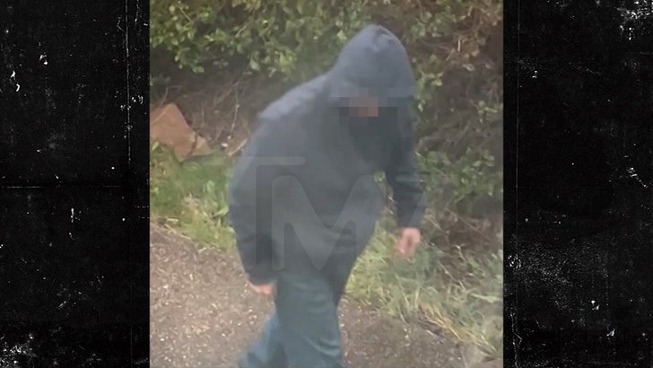 3ccb8011b9d746c98d9a454ac8df8a4d_md 021825_christina_wunna_stalker_kal