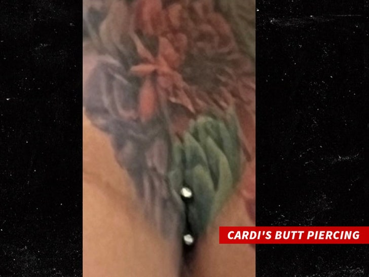 3cde3bdd11364159959ad1771ab19fd6_md Cardi's Butt Piercing